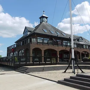 *** Hotel Boathouse United Kingdom